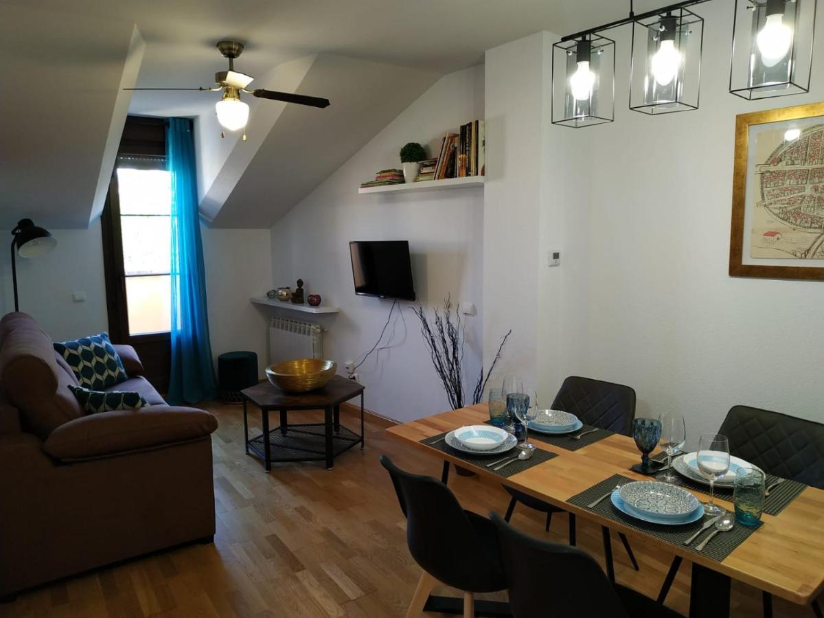 Vega-Aranda Apartment Fresnillo de Las Duenas Екстериор снимка